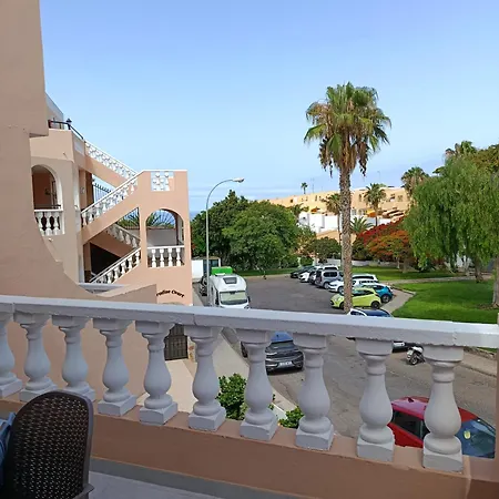 Апартаменти Paradise Court 27 Wifi Pool Адехе